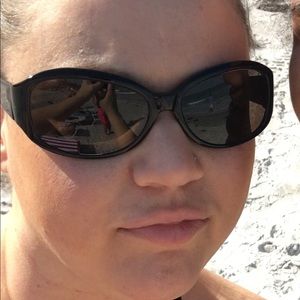 Meet your Posher, Staci